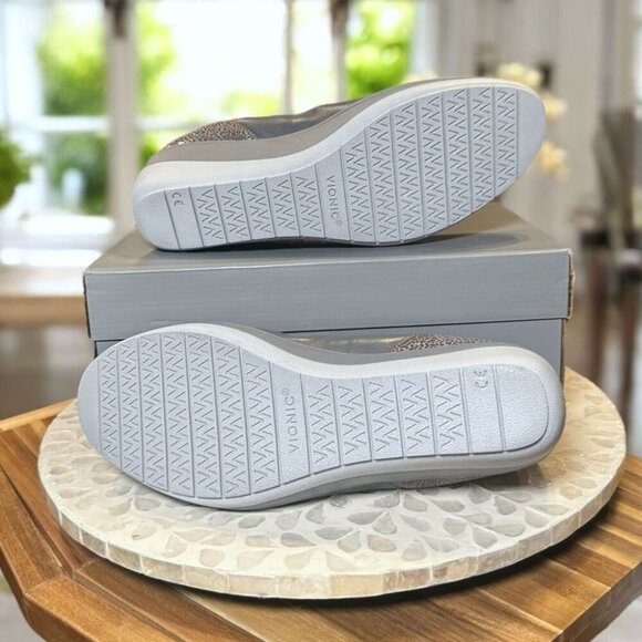 Vionic Jacey Orthotic Supportive Leather Leopard Comfort Wedge Women’s 7.5 Wide - Picture 10 of 13